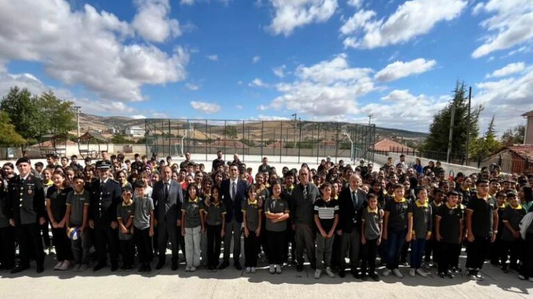 Öğrencilere anlamlı ziyaret