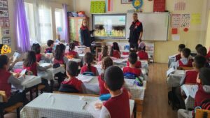 Öğrencilere anız yangınlarının zararları anlatıldı