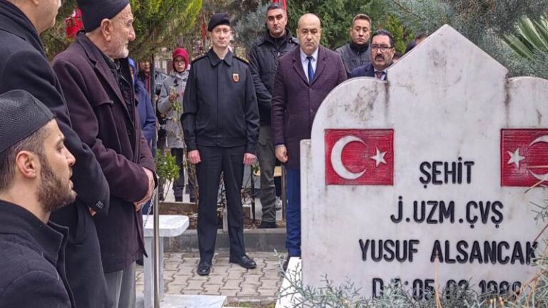 Kırıkkale Şehitliği’nde duygu dolu anma programı