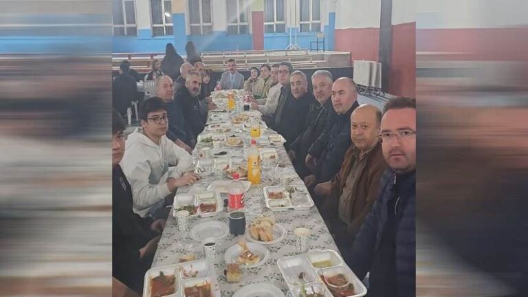 Kırıkkale Lisesi iftarda buluştu